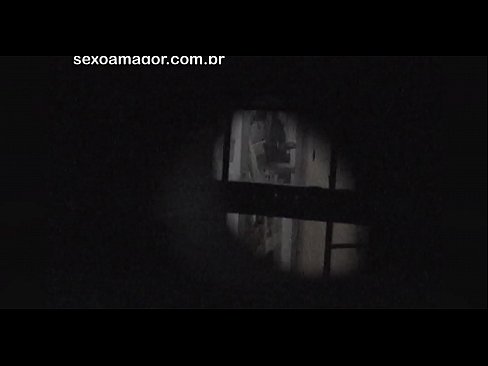 ❤️ Blondie wird heimlich von einem Voyeur aus der Nachbarschaft gefilmt, der sich hinter Hohlblocksteinen versteckt Porno bei de.hqpornvideos.ru ❌️