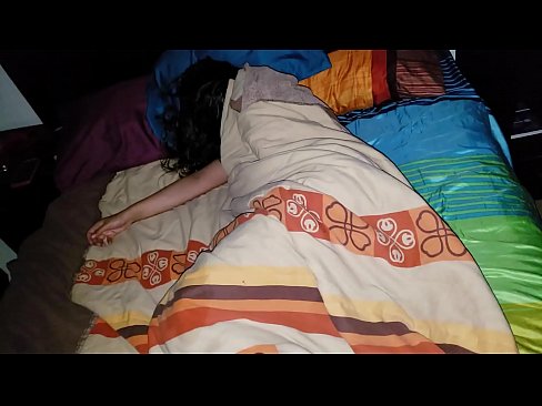 ❤️ Stiefsohn beschimpft seine junge Stiefmutter, während sie schläft. Porno bei de.hqpornvideos.ru ❌️